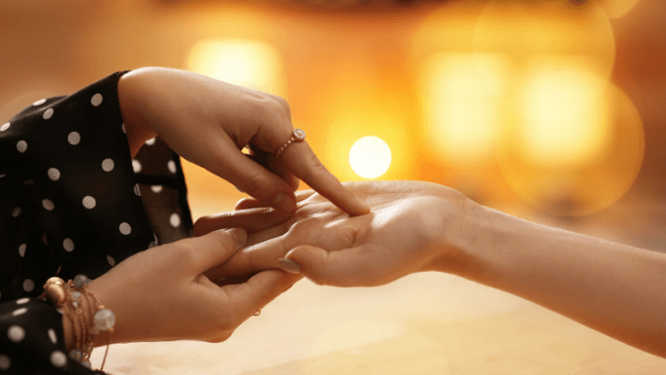 武蔵野美女フェス｜手相占い